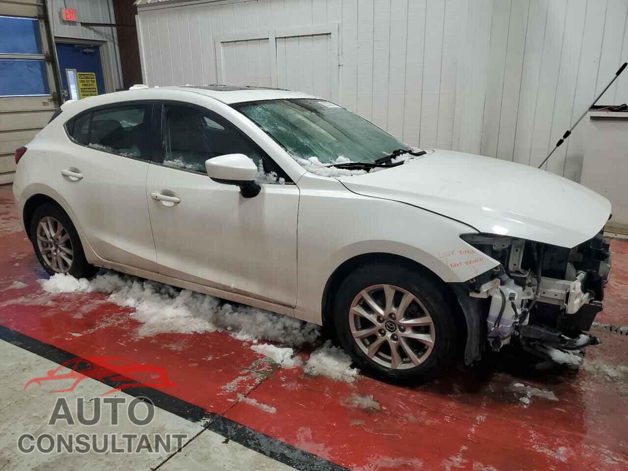 MAZDA 3 2014 - JM1BM1M70E1161105