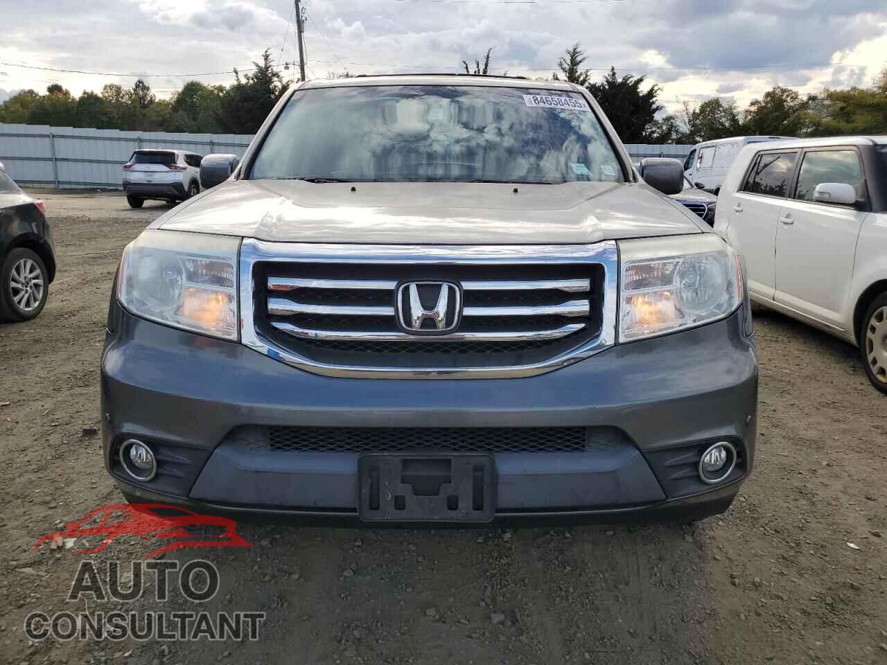 HONDA PILOT 2012 - 5FNYF4H97CB077921