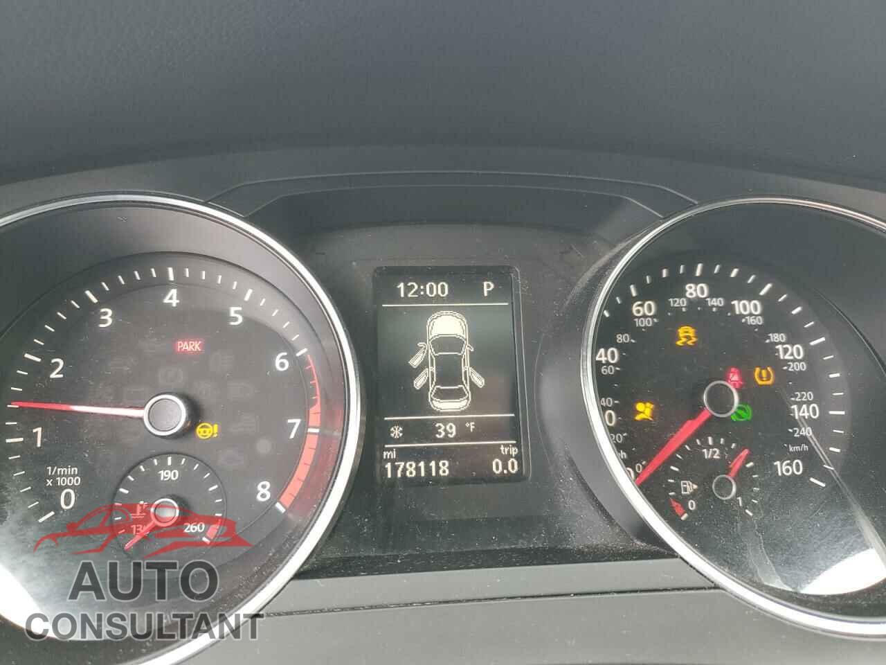 VOLKSWAGEN JETTA 2017 - 3VWDB7AJ1HM229059