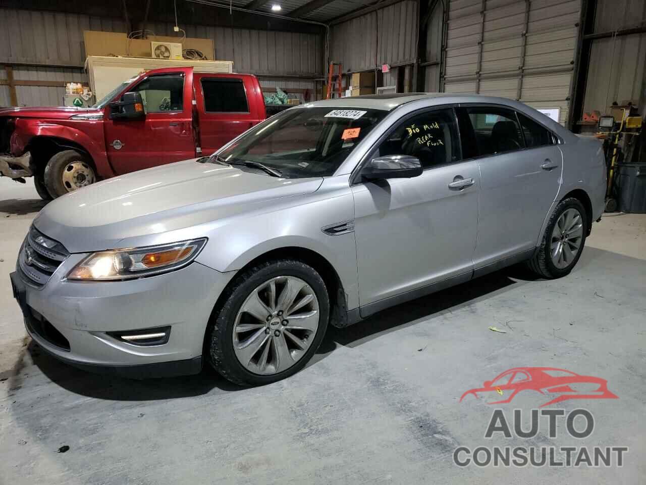 FORD TAURUS 2011 - 1FAHP2FW5BG126800