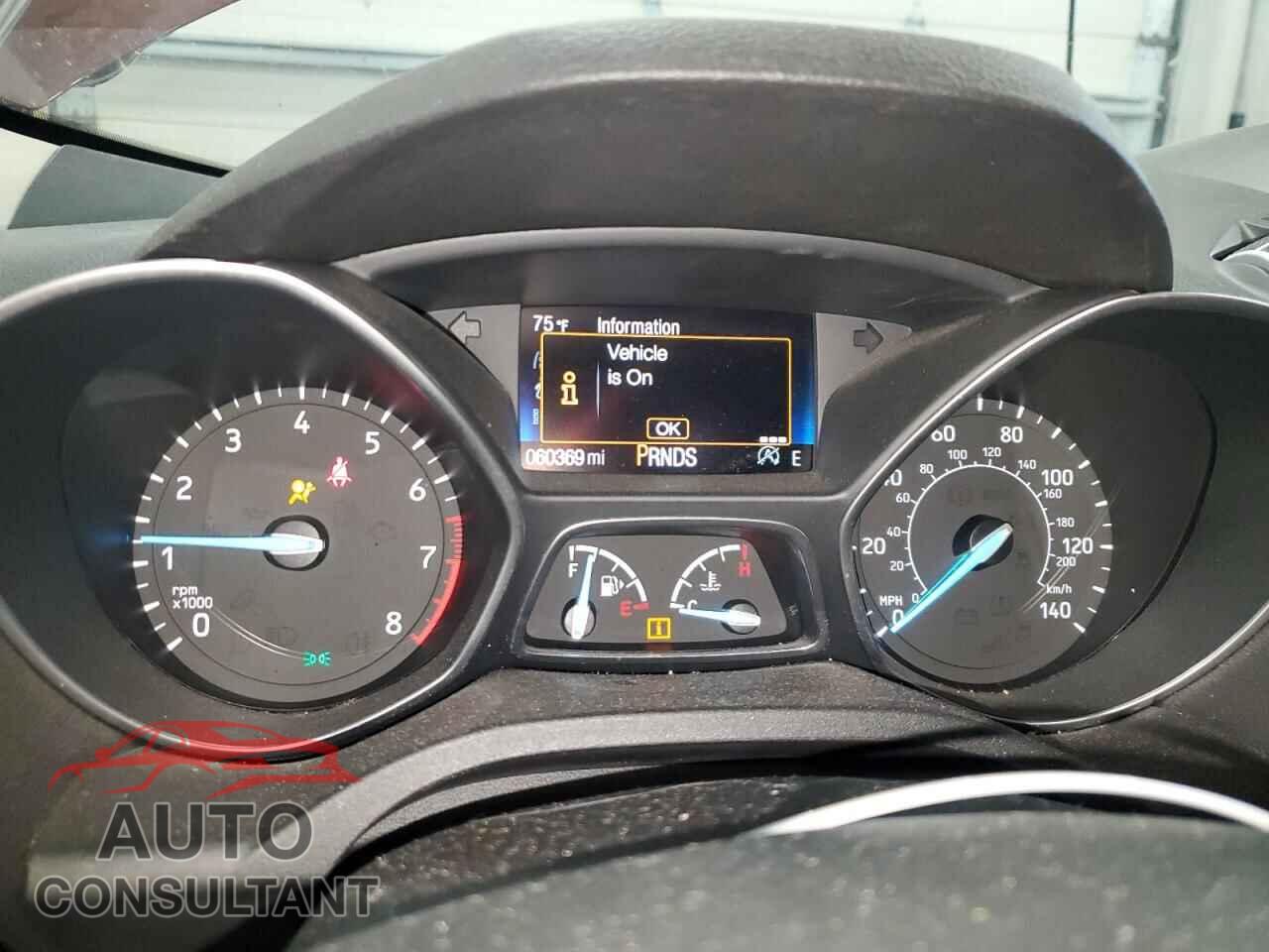 FORD ESCAPE 2018 - 1FMCU9J96JUA23727