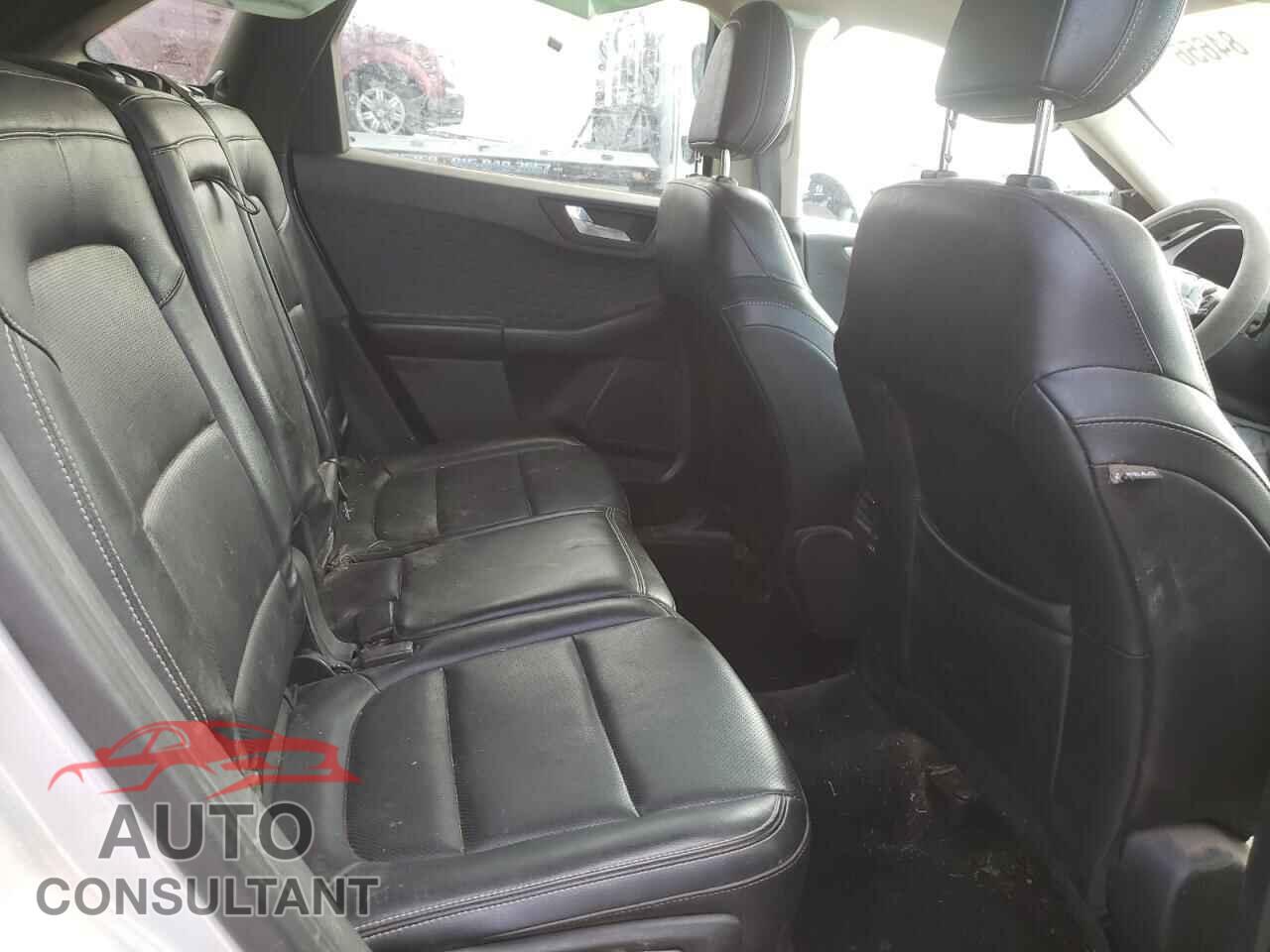 FORD ESCAPE 2020 - 1FMCU0H61LUA15058