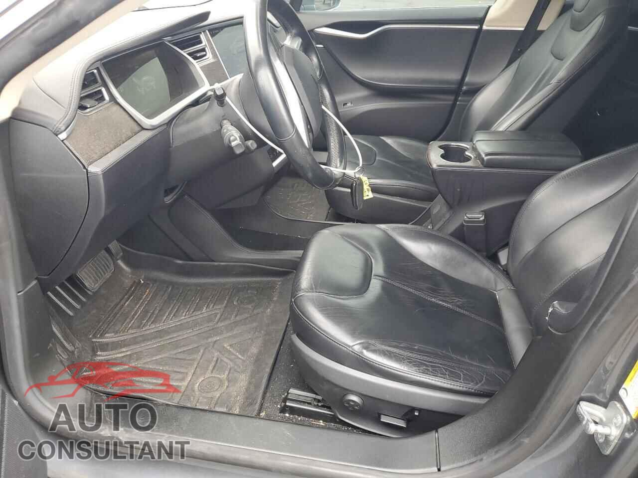 TESLA MODEL S 2013 - 5YJSA1CG7DFP16096