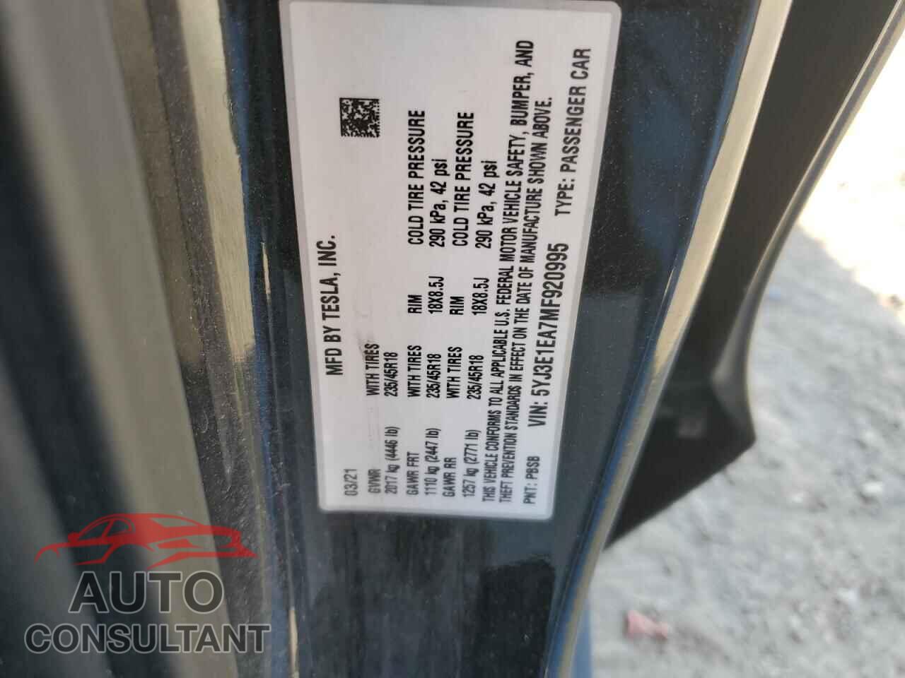 TESLA MODEL 3 2021 - 5YJ3E1EA7MF920995