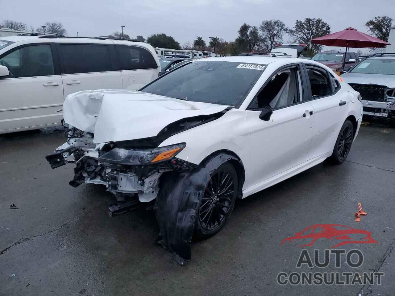 TOYOTA CAMRY 2022 - 4T1G11AK2NU023907