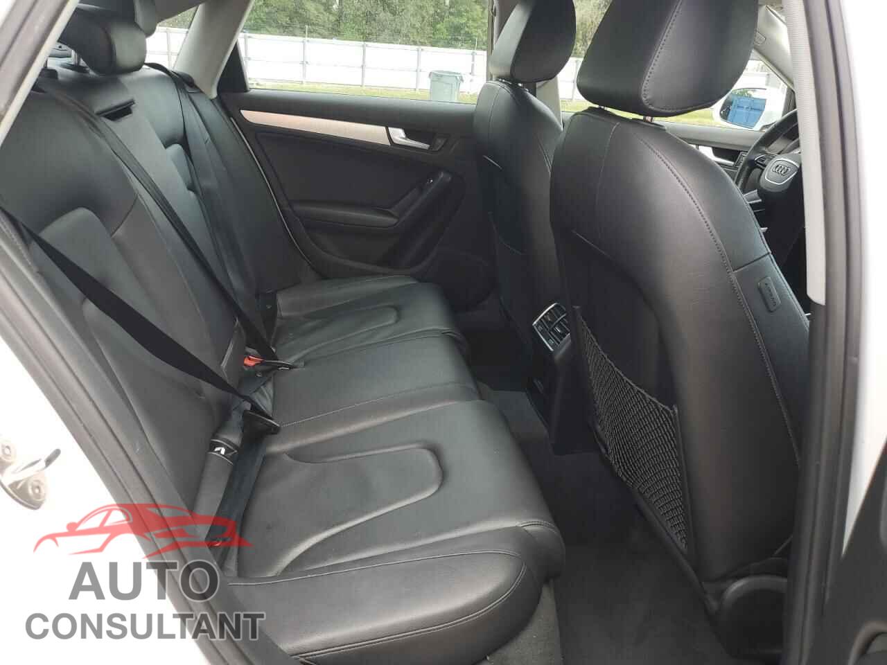 AUDI A4 2013 - WAUFFAFL3DN006087