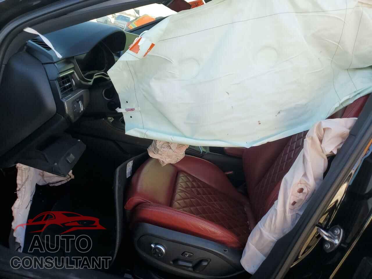 AUDI S4/RS4 2018 - WAUB4AF43JA050008