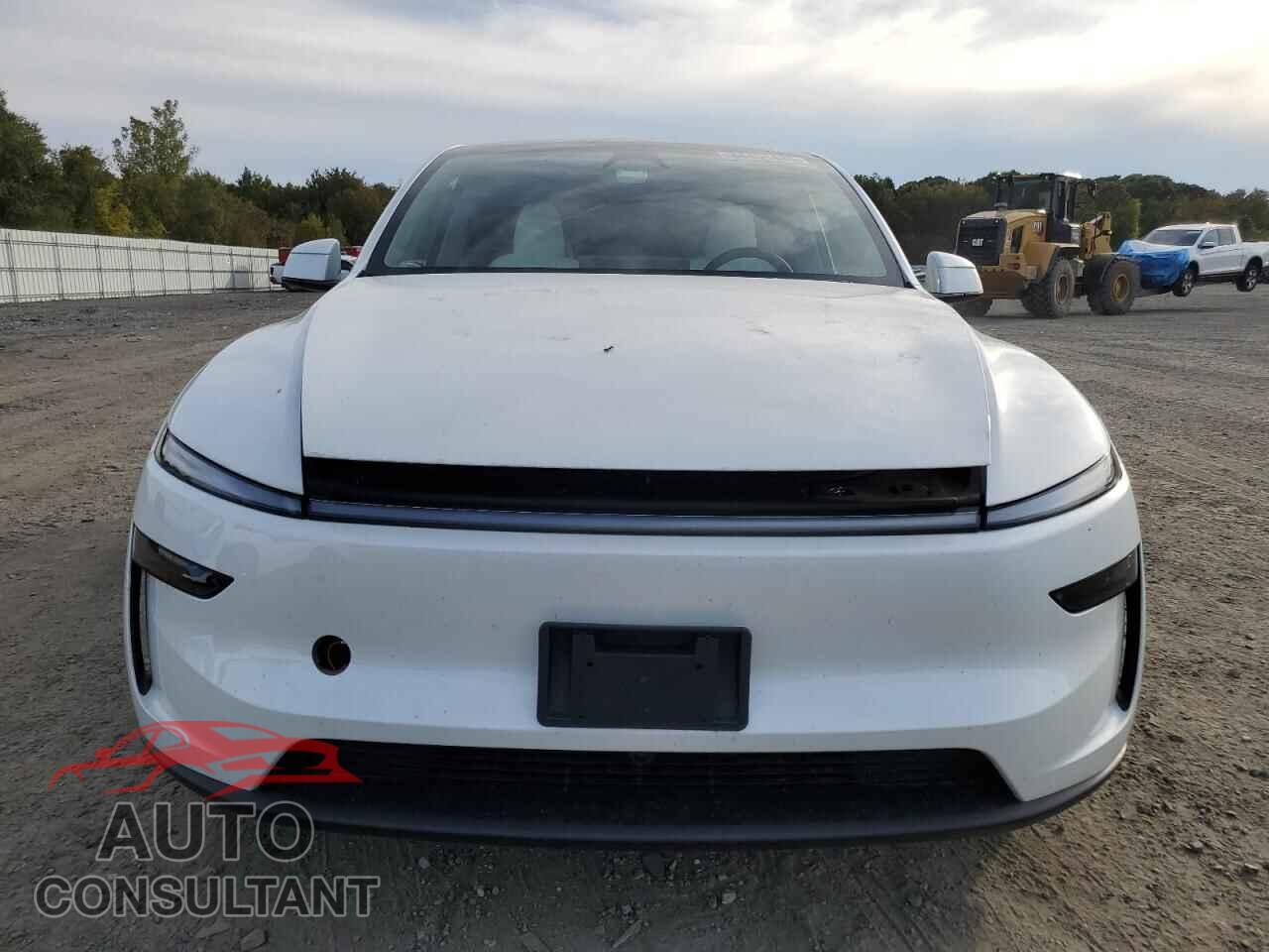 TESLA MODEL Y 2026 - 7SAYGDEE5TF410036