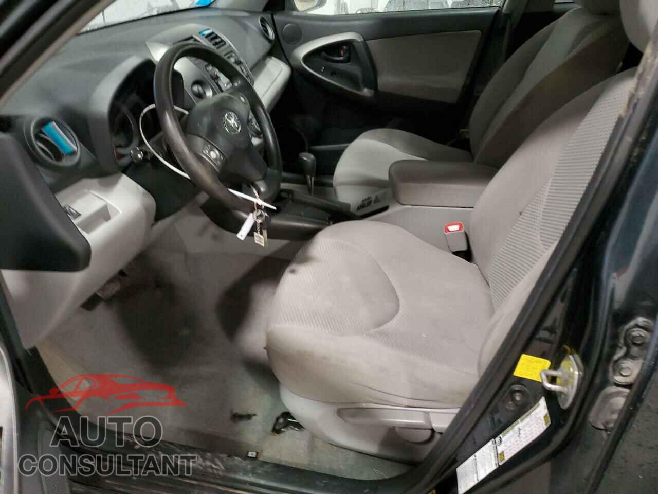 TOYOTA RAV4 2012 - 2T3BF4DV0CW268177
