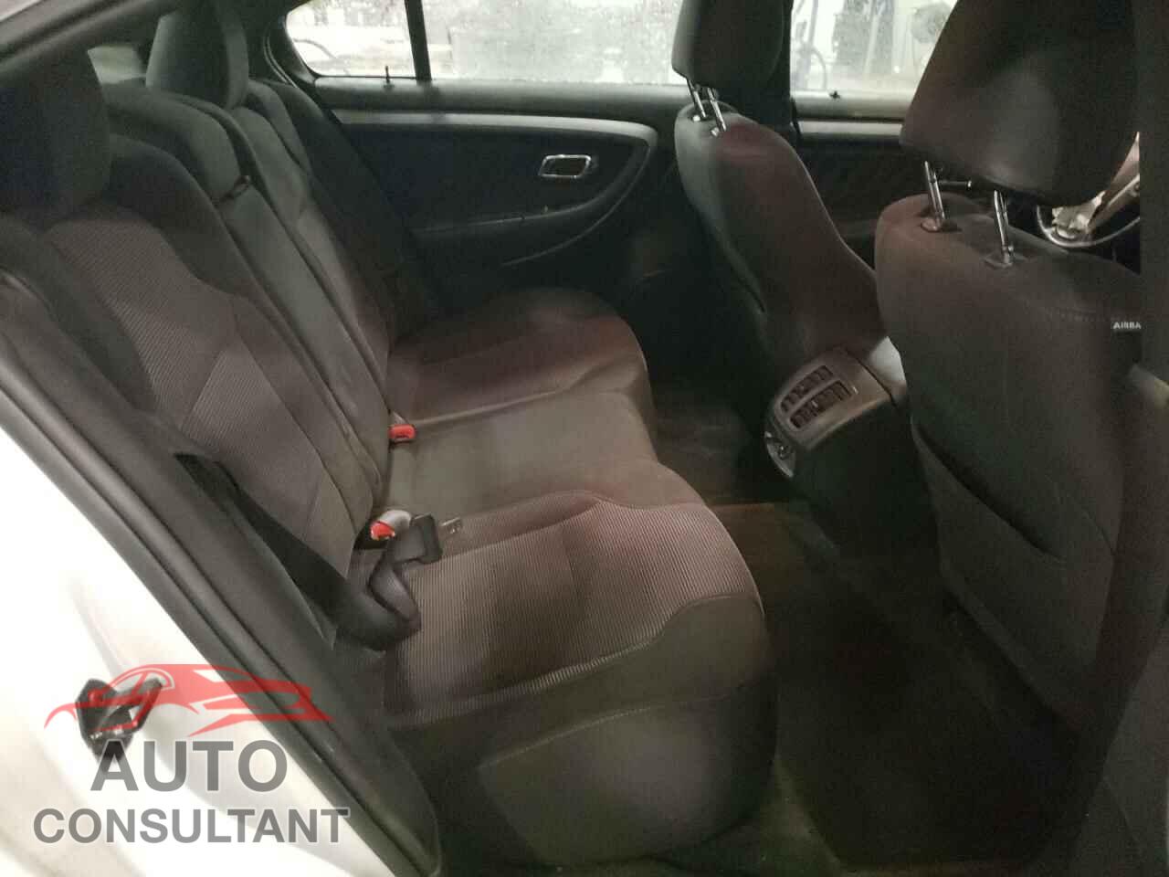 FORD TAURUS 2013 - 1FAHP2E81DG184232
