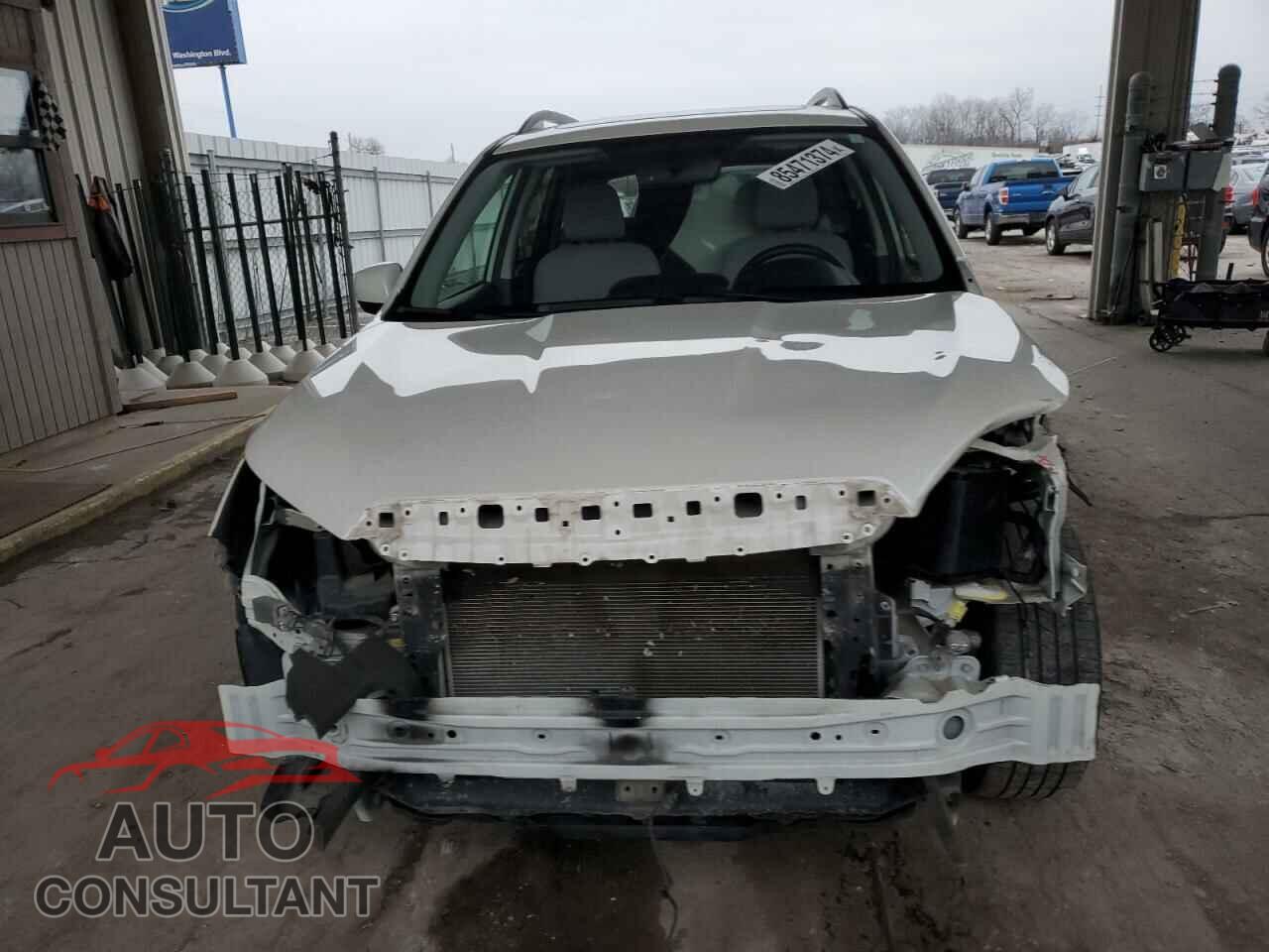 SUBARU FORESTER 2017 - JF2SJAEC9HH518301