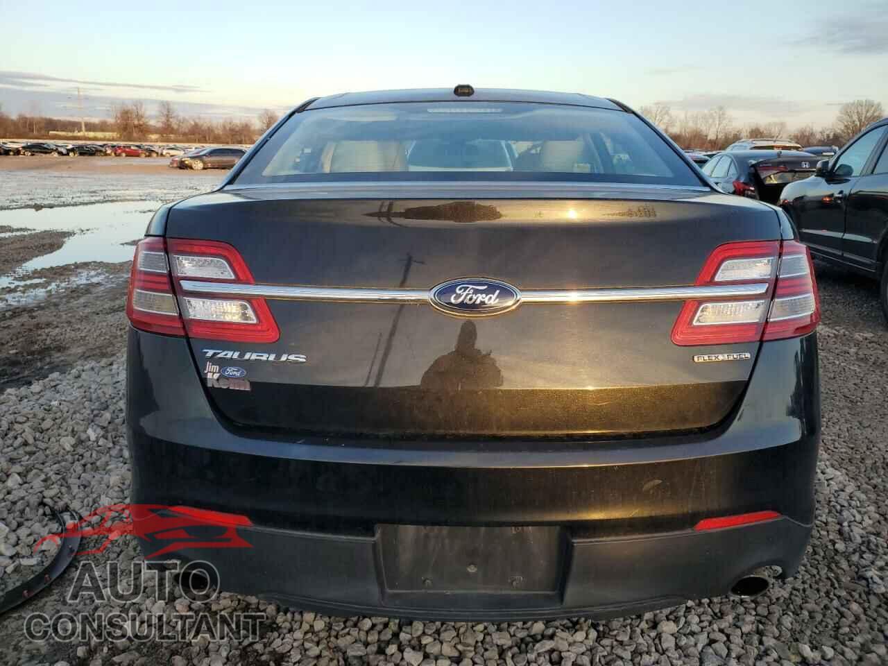 FORD TAURUS 2013 - 1FAHP2D82DG220723
