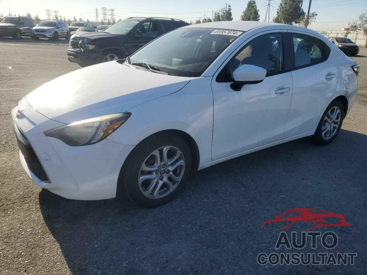 TOYOTA SCION 2016 - 3MYDLBZV4GY115950