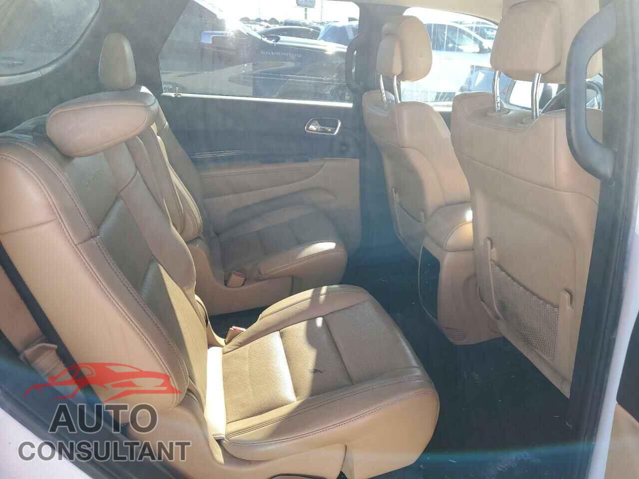 DODGE DURANGO 2013 - 1C4SDHET3DC680432