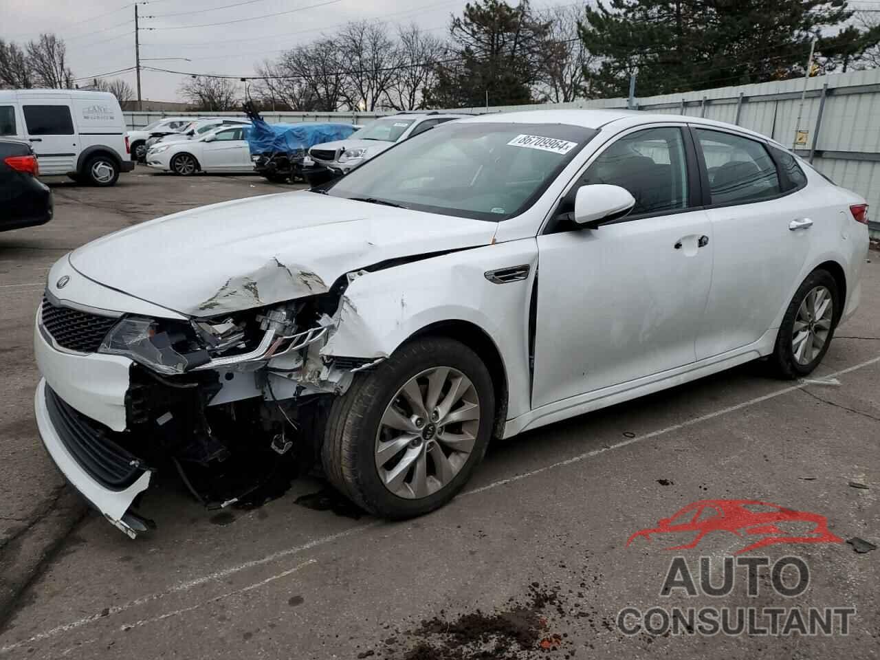 KIA OPTIMA 2018 - 5XXGT4L3XJG272252