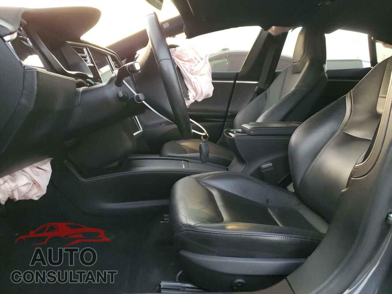 TESLA MODEL S 2016 - 5YJSA1E19GF160886
