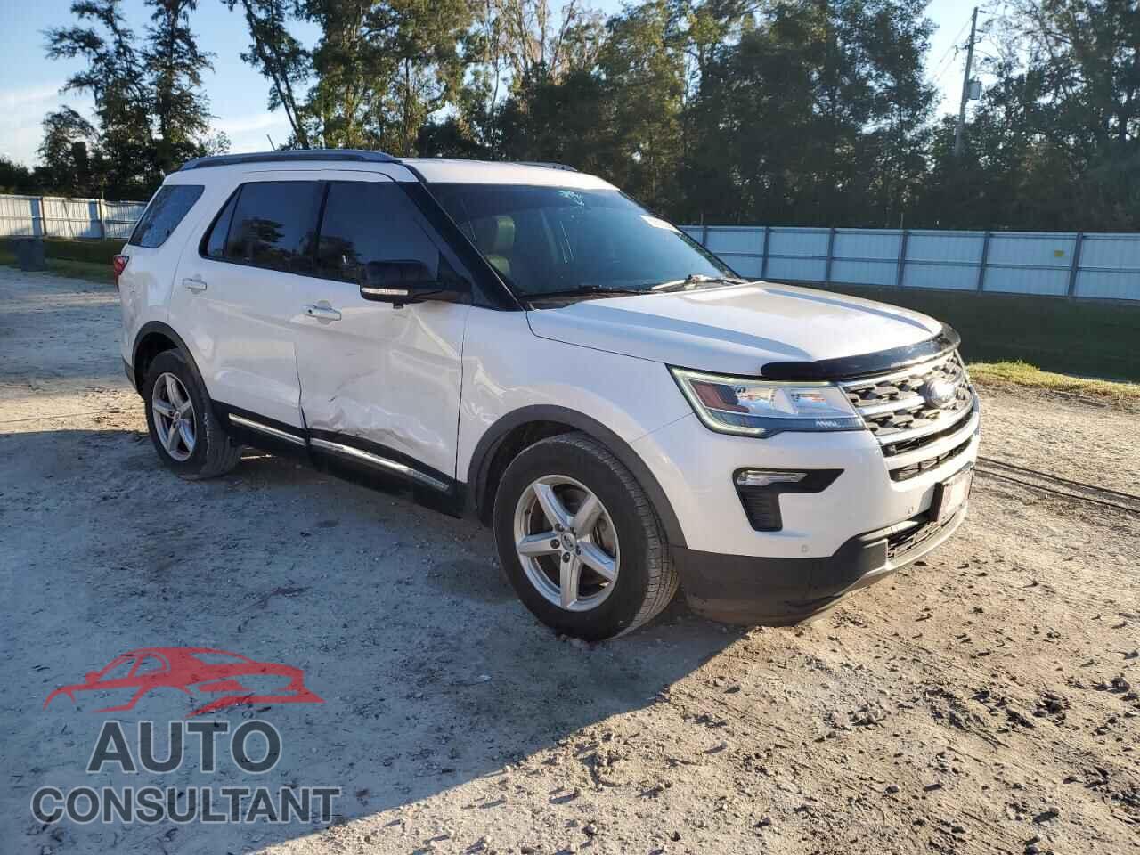 FORD EXPLORER 2018 - 1FM5K7D86JGB27381