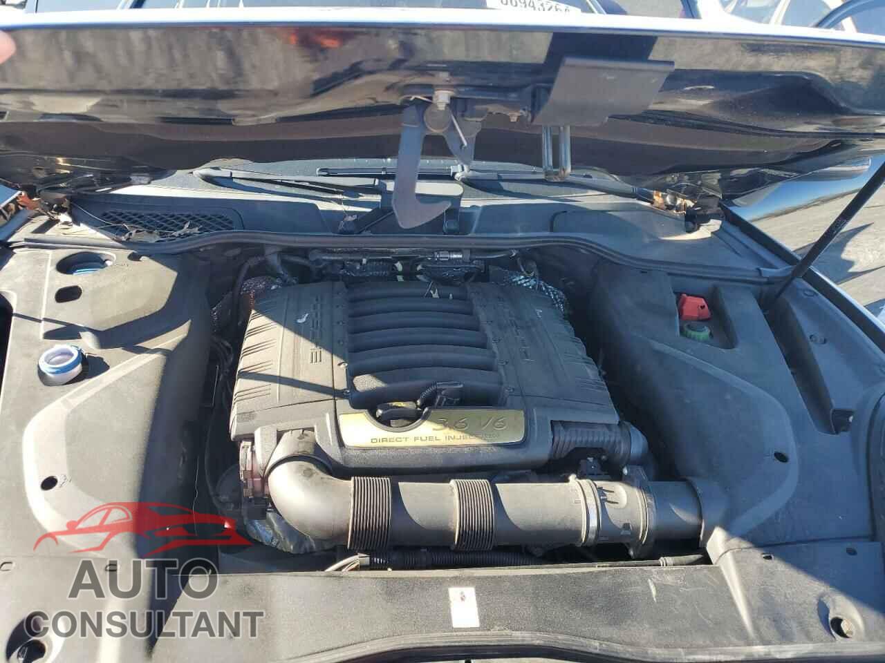 PORSCHE CAYENNE 2017 - WP1AA2A24HKA82326