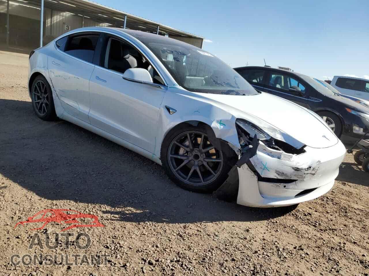 TESLA MODEL 3 2018 - 5YJ3E1EA0JF017390