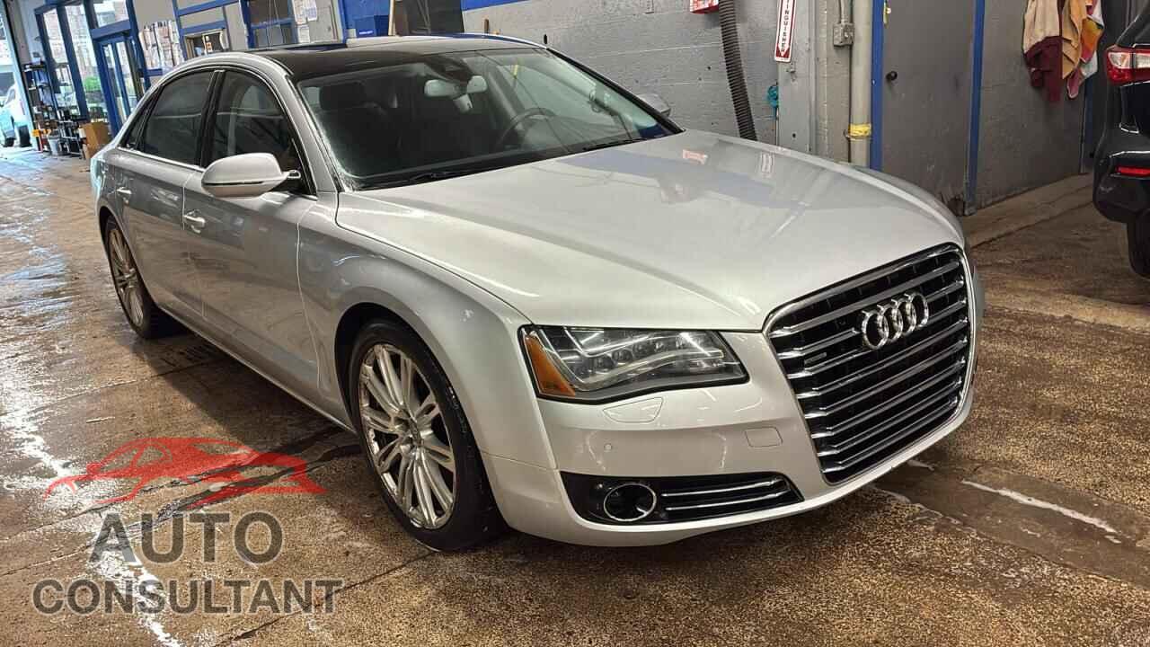 AUDI A8 2011 - WAURVAFD7BN027157