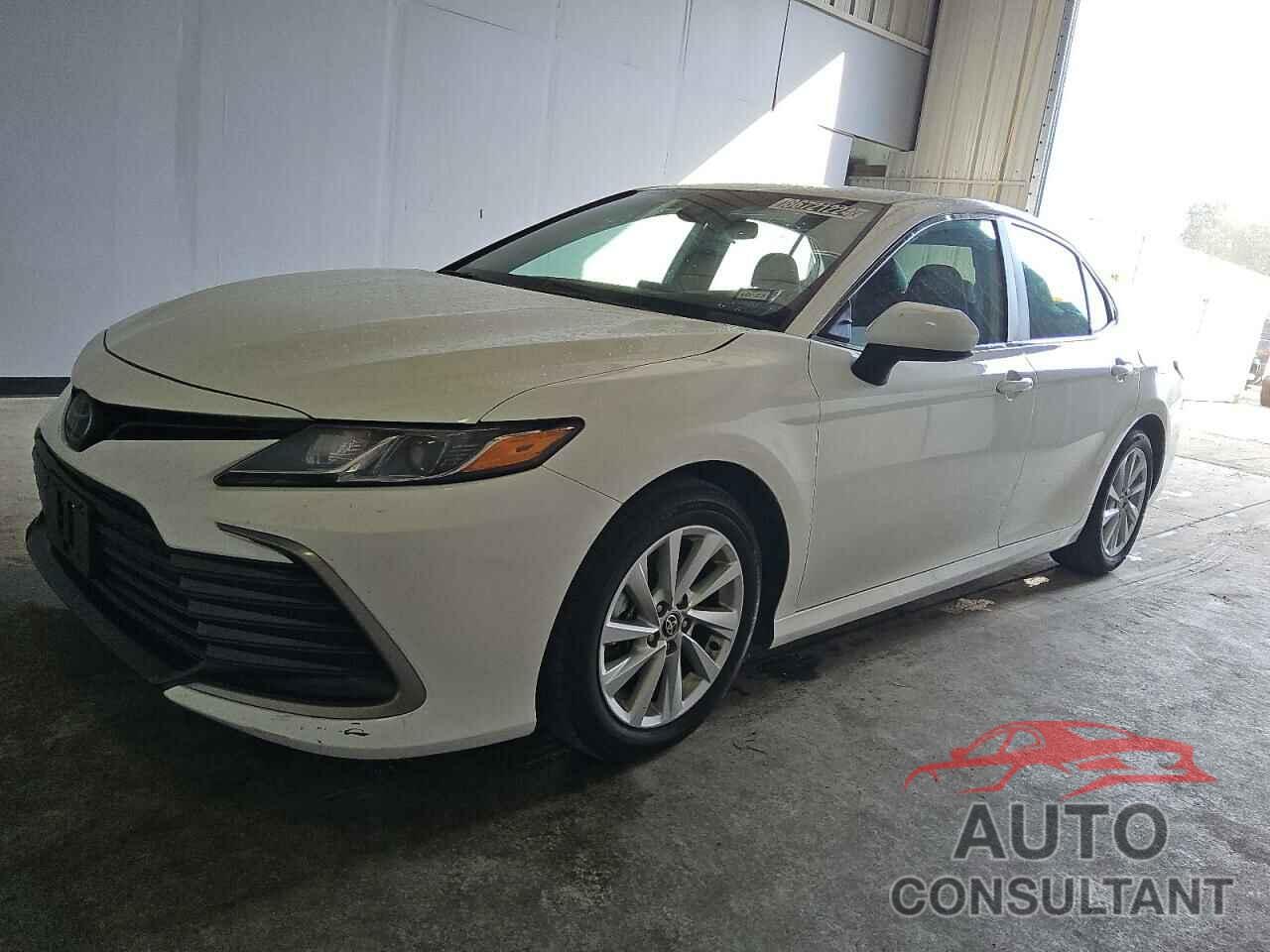 TOYOTA CAMRY 2024 - 4T1C11AK6RU206571