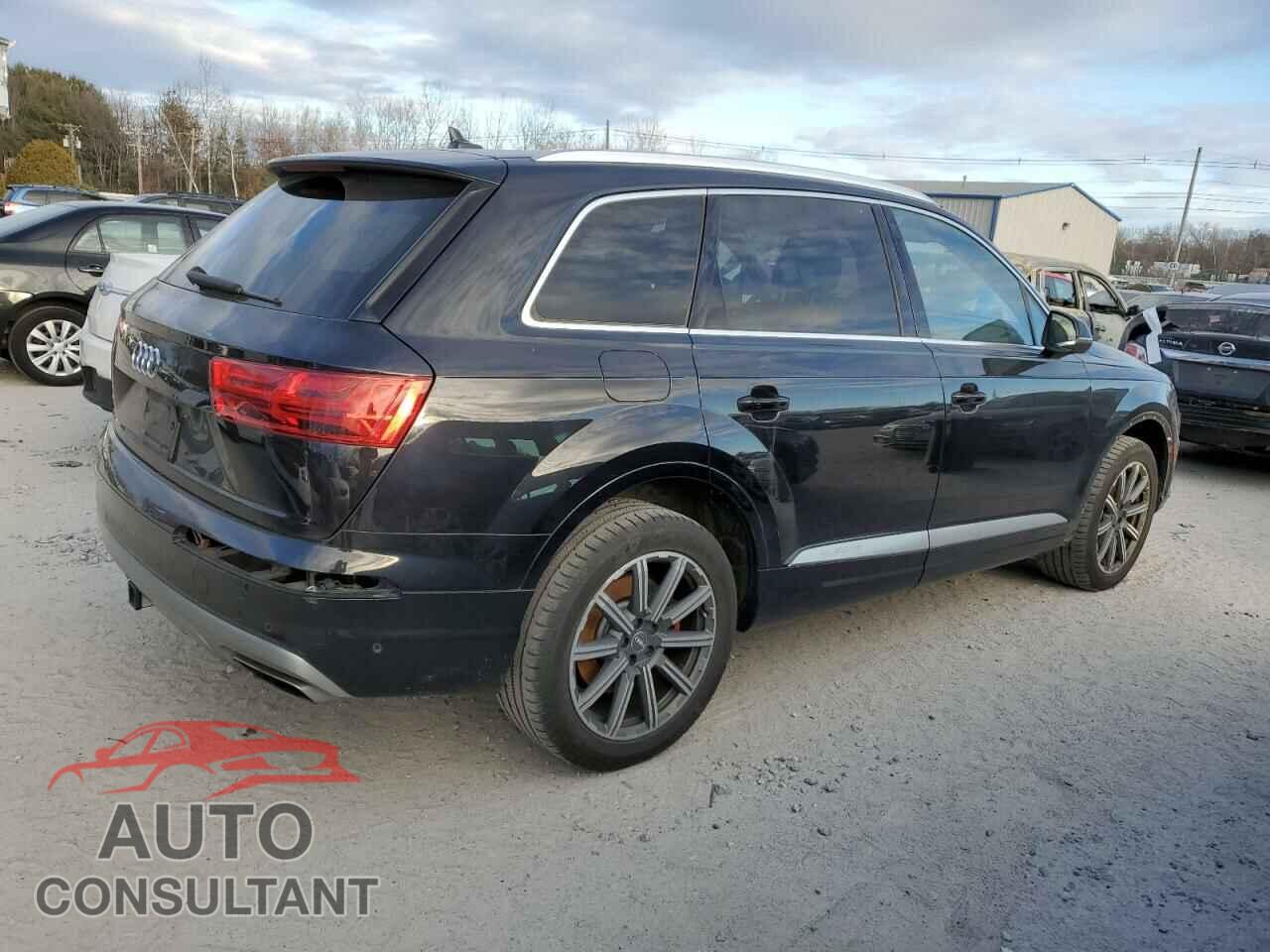 AUDI Q7 2019 - WA1LHAF79KD017563