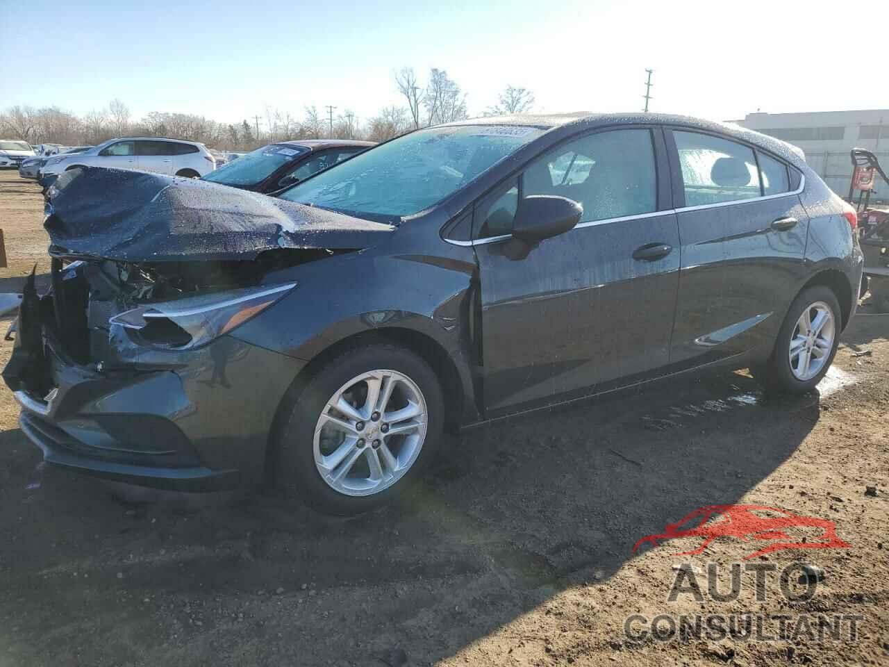 CHEVROLET CRUZE 2018 - 3G1BE6SM1JS587440