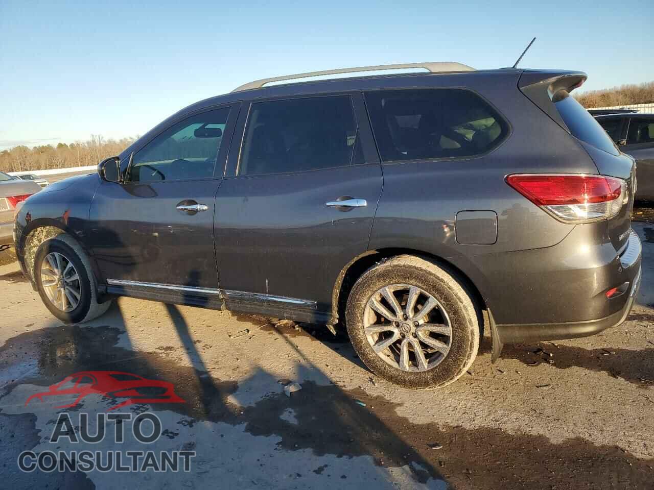 NISSAN PATHFINDER 2014 - 5N1AR2MM9EC716366