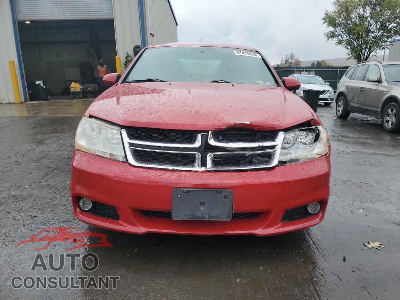 DODGE AVENGER 2011 - 1B3BD1FG1BN510873