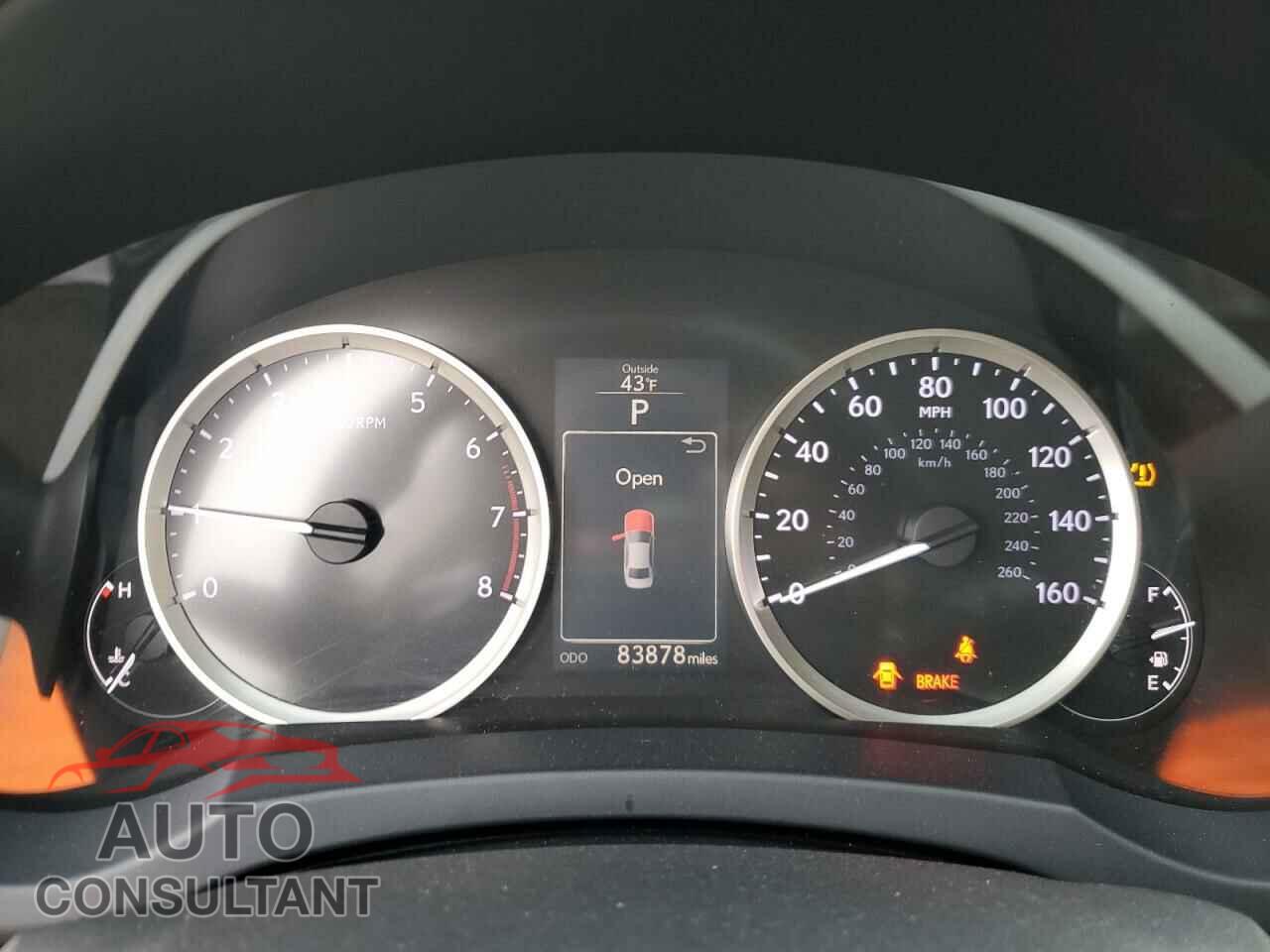 LEXUS IS 2014 - JTHCF1D23E5007739
