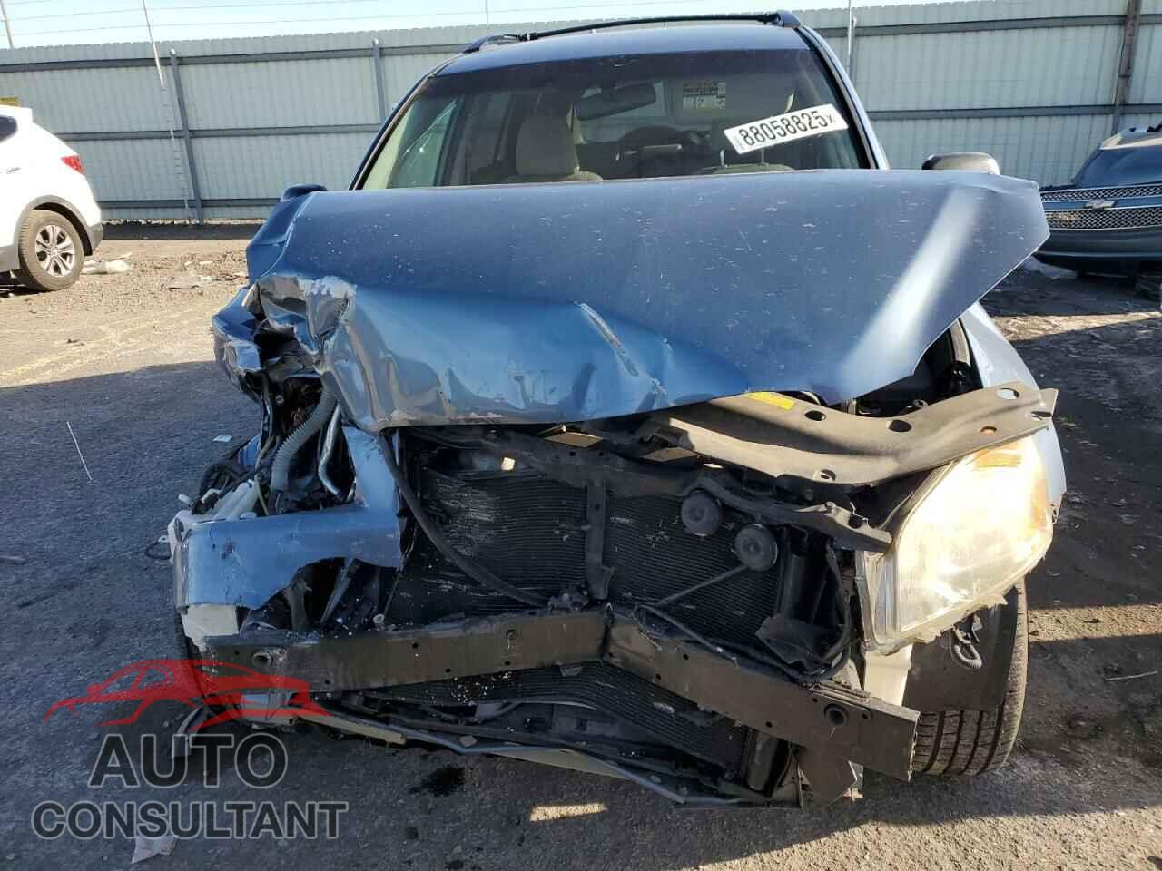 TOYOTA RAV4 2011 - JTMBF4DV4BD039982