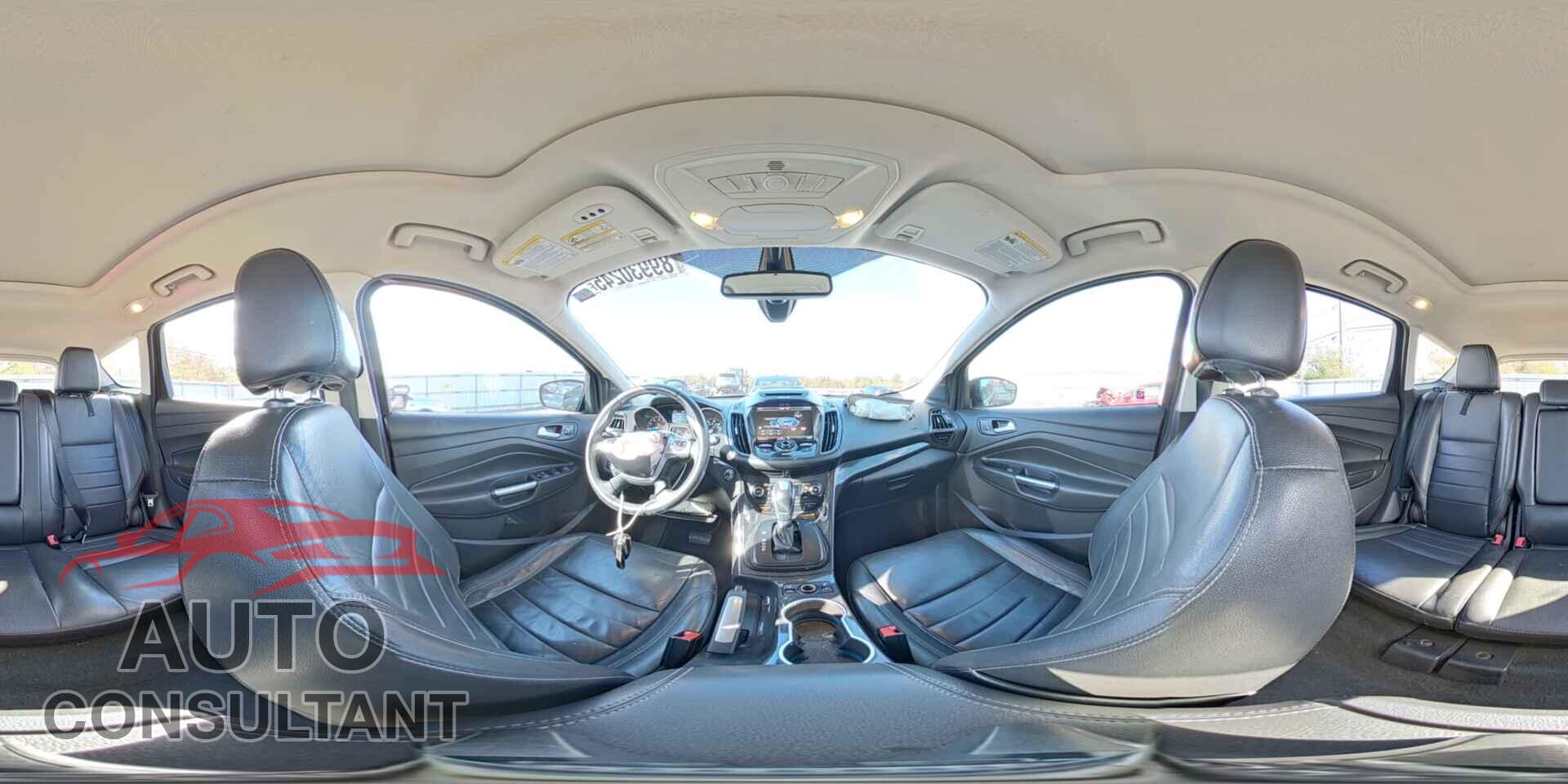 FORD ESCAPE 2015 - 1FMCU0J99FUC03576