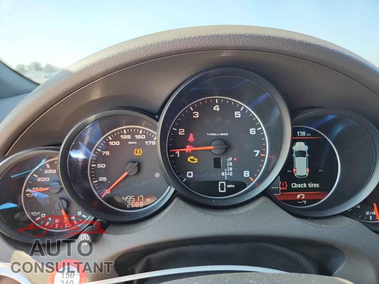 PORSCHE CAYENNE 2017 - WP1AA2A27HKA82644