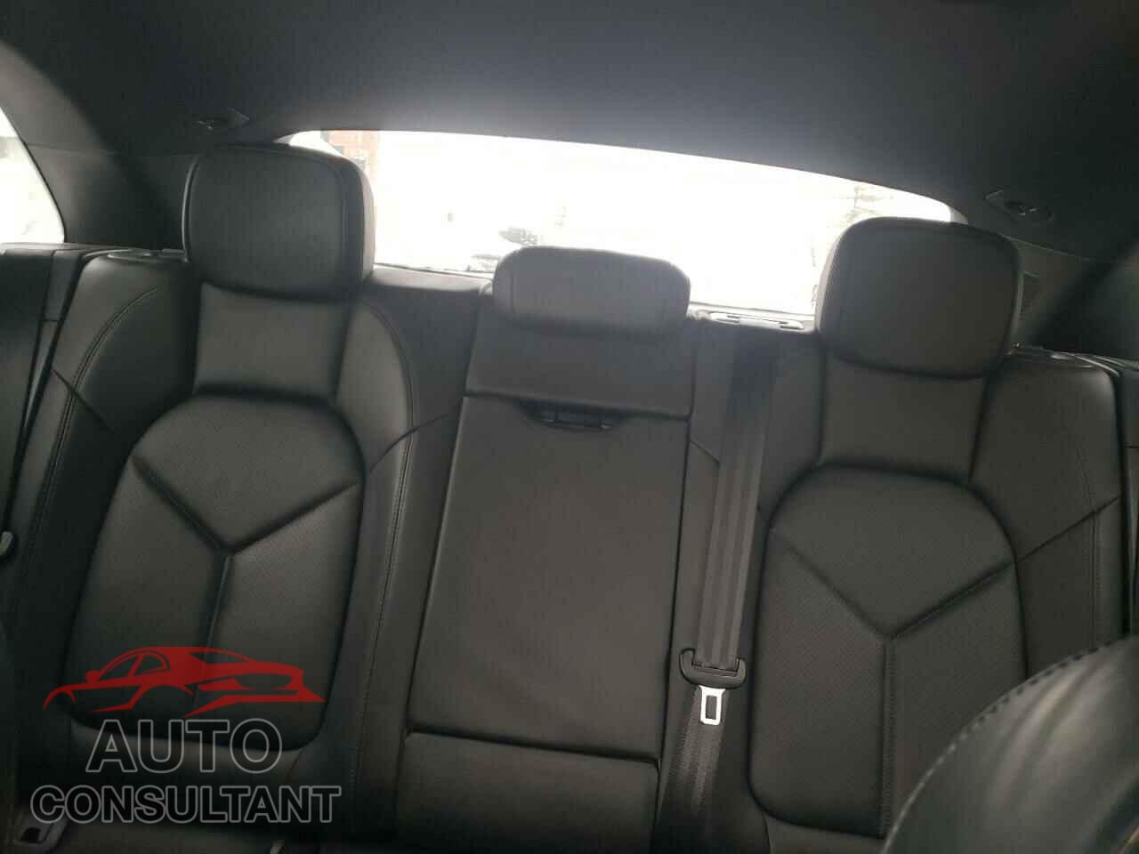 PORSCHE MACAN 2016 - WP1AB2A54GLB50270