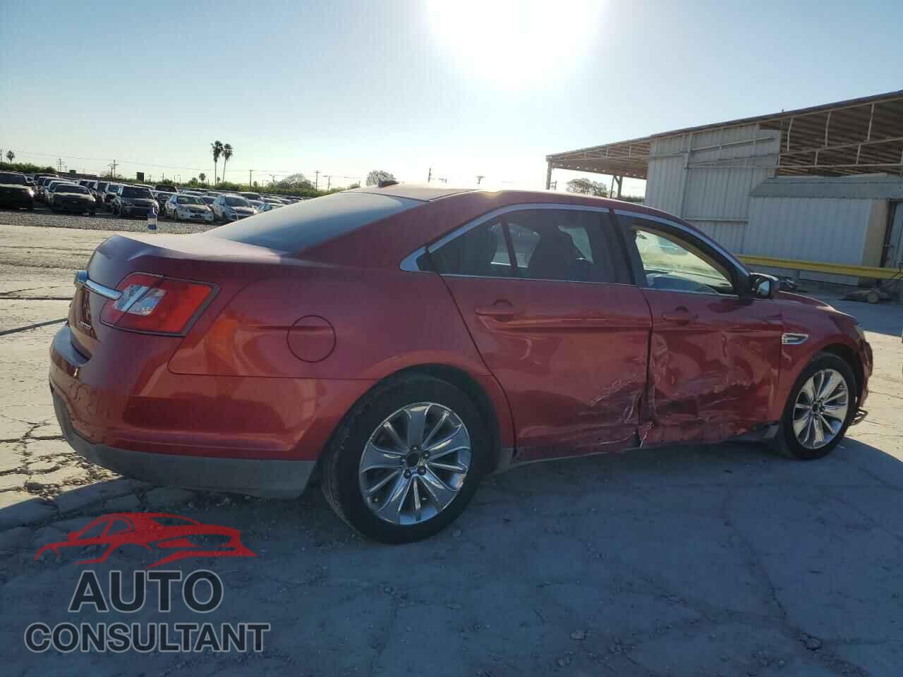 FORD TAURUS 2010 - 1FAHP2FW7AG165211