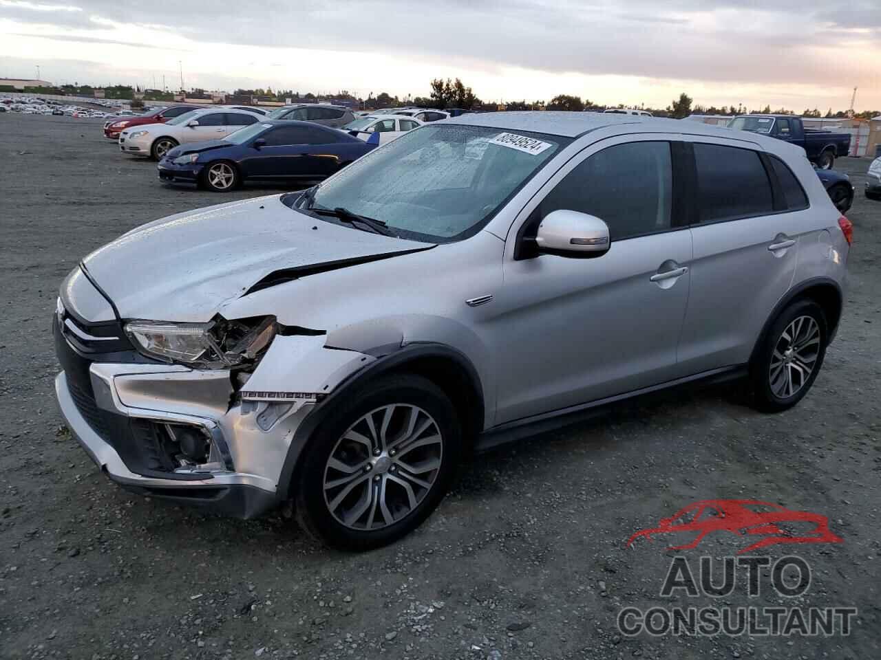 MITSUBISHI OUTLANDER 2018 - JA4AP3AU6JZ008078