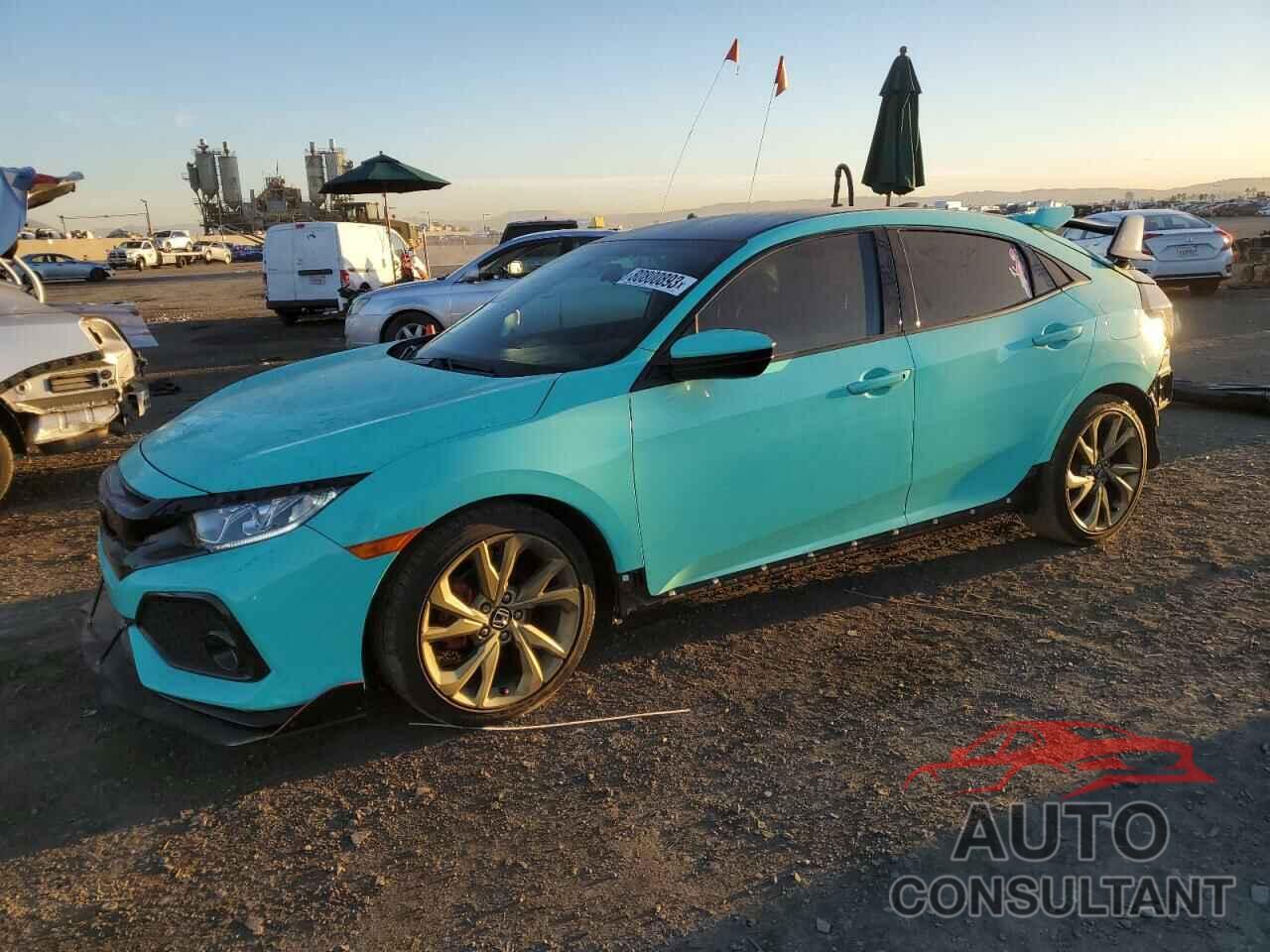 HONDA CIVIC 2018 - SHHFK7H44JU418700