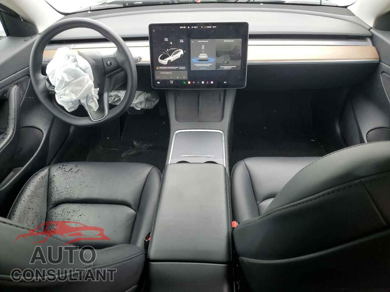 TESLA MODEL 3 2021 - 5YJ3E1EA0MF940523