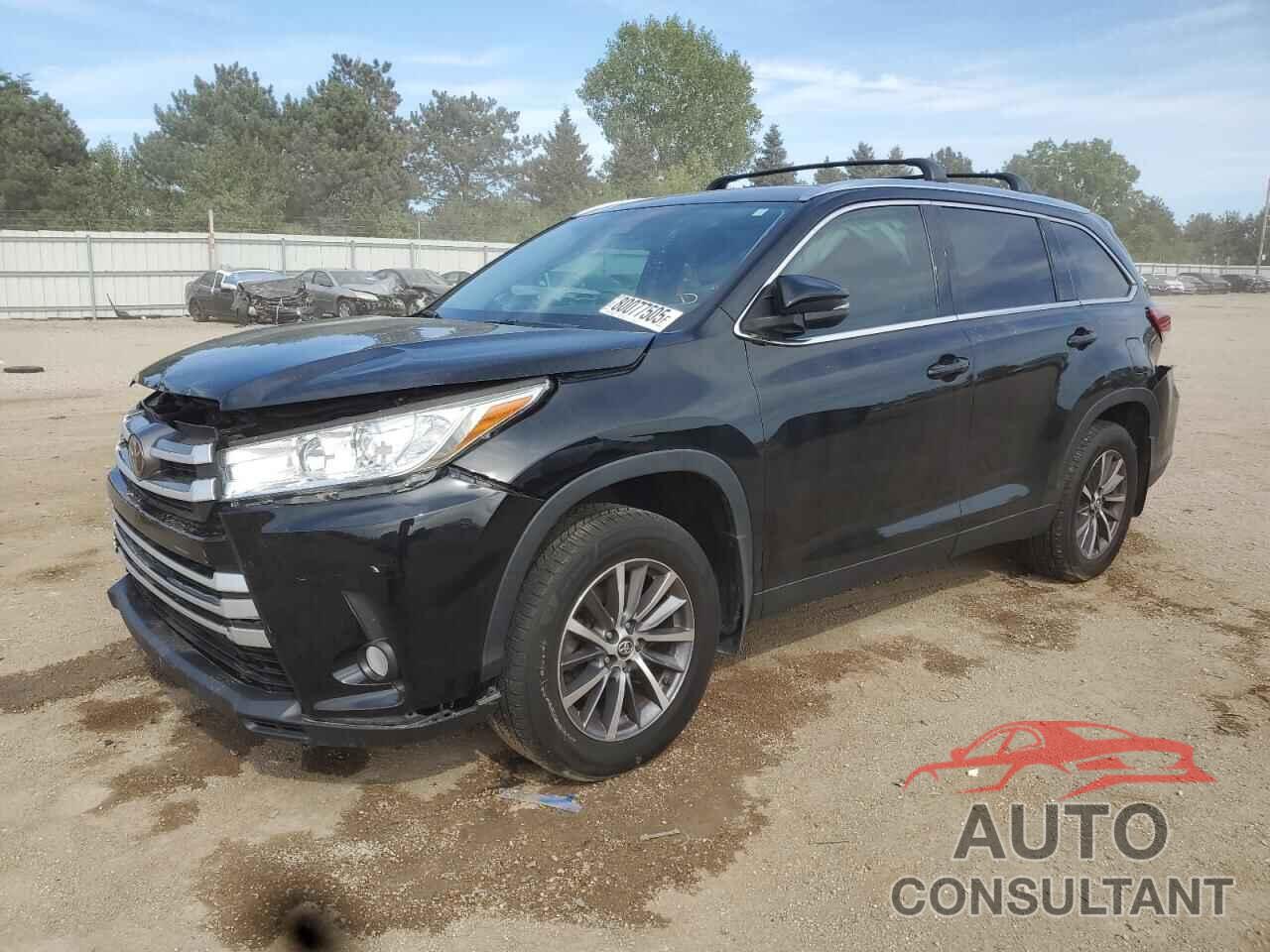 TOYOTA HIGHLANDER 2019 - 5TDJZRFH3KS590688