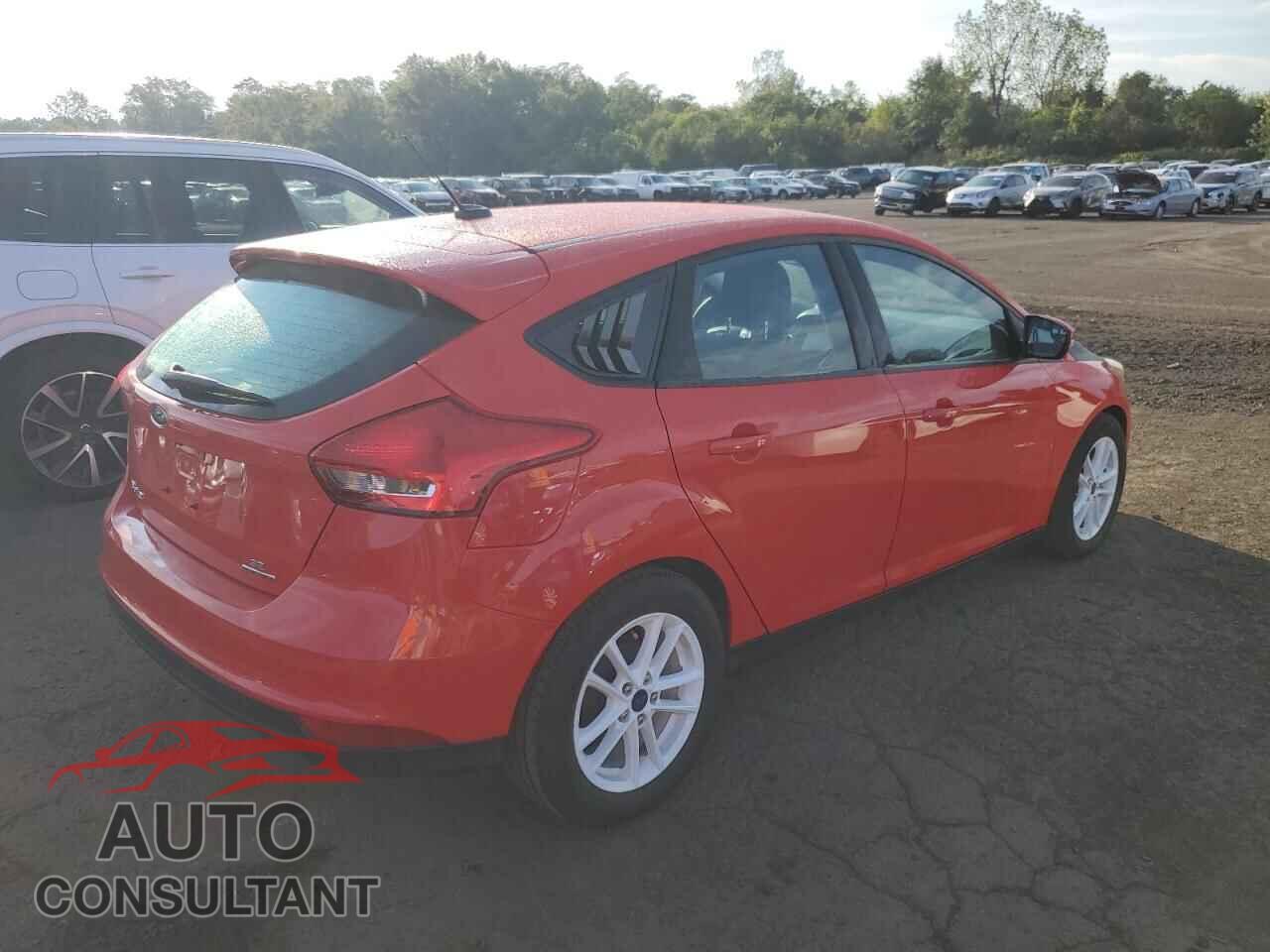 FORD FOCUS 2016 - 1FADP3K29GL405172