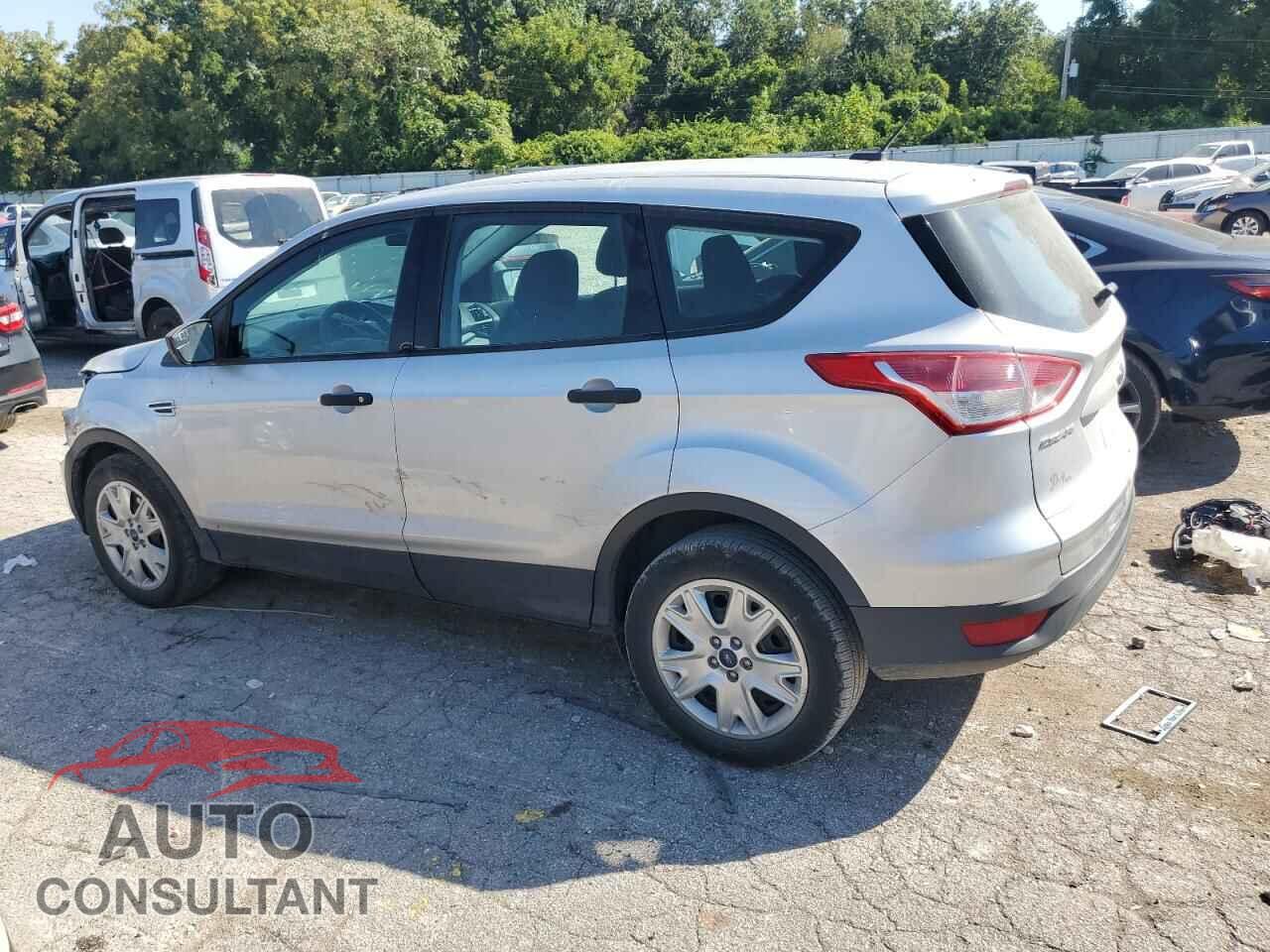FORD ESCAPE 2013 - 1FMCU0F74DUC37428