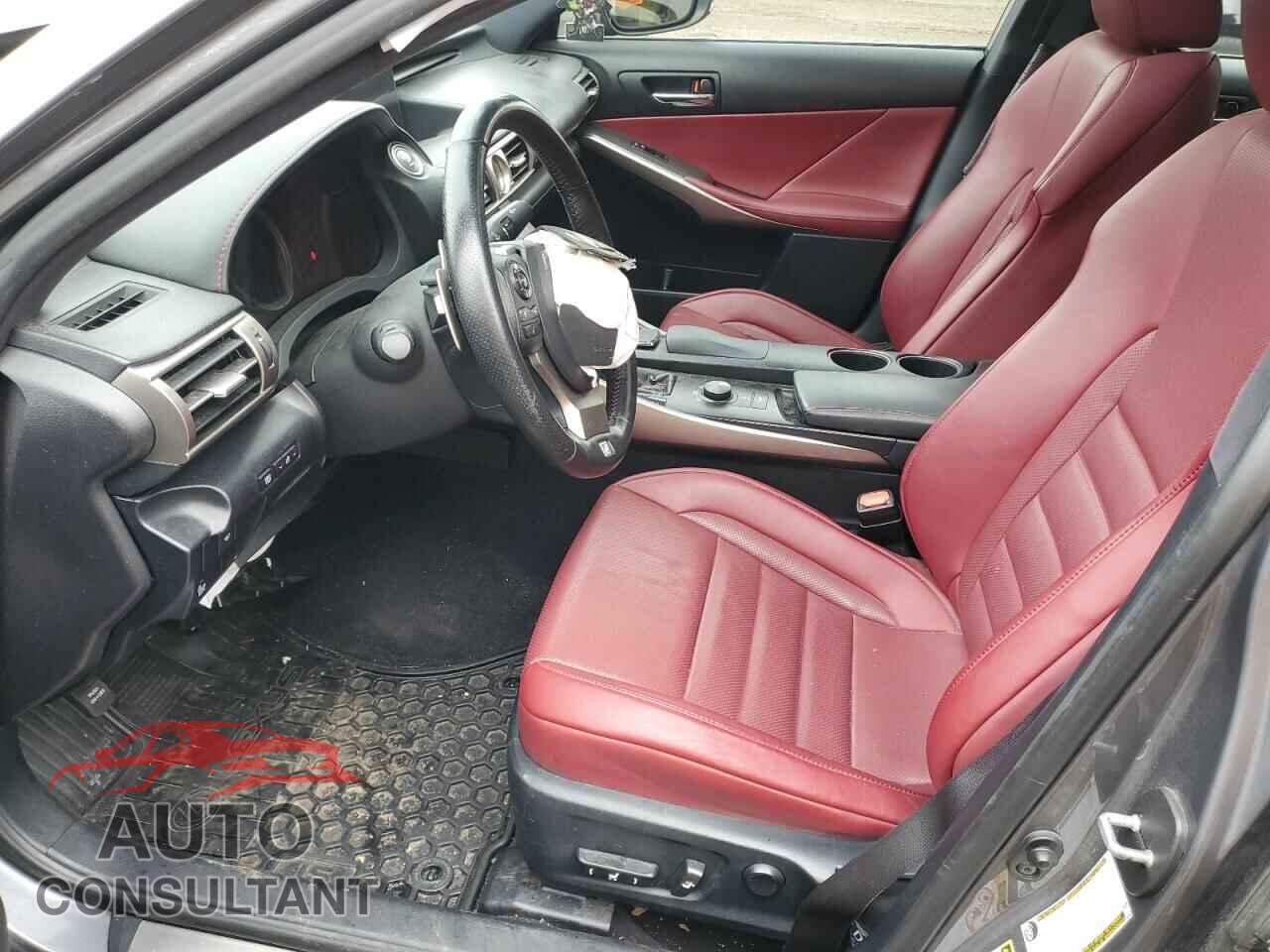 LEXUS IS 2015 - JTHCF1D24F5028004
