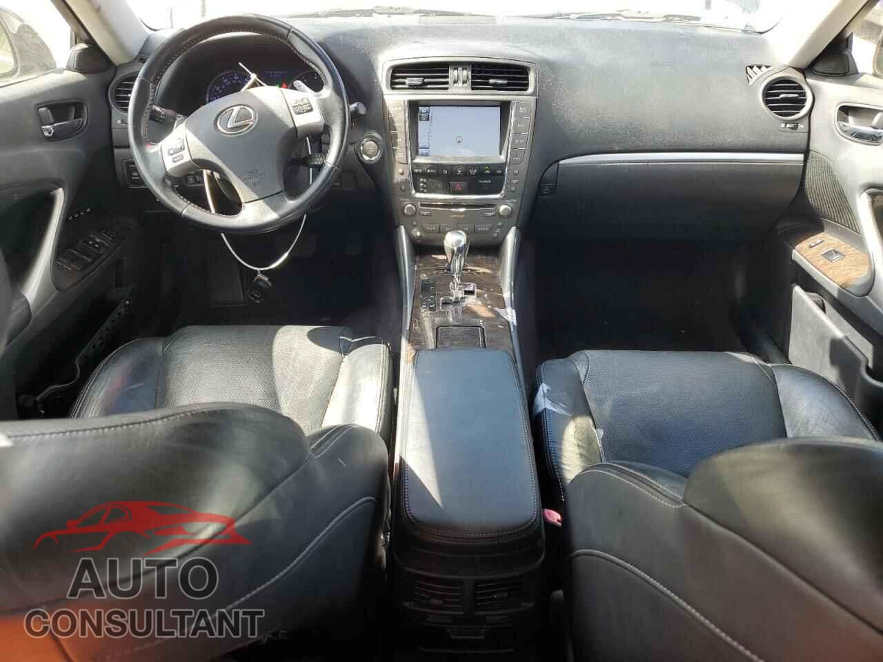 LEXUS IS 2012 - JTHCF5C24C5060455