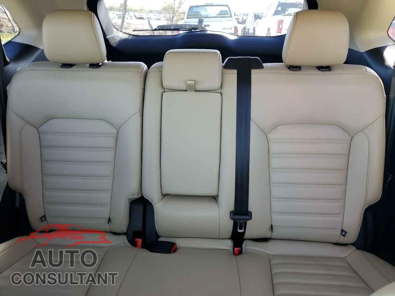 FORD EDGE 2018 - 2FMPK3J9XJBB38499
