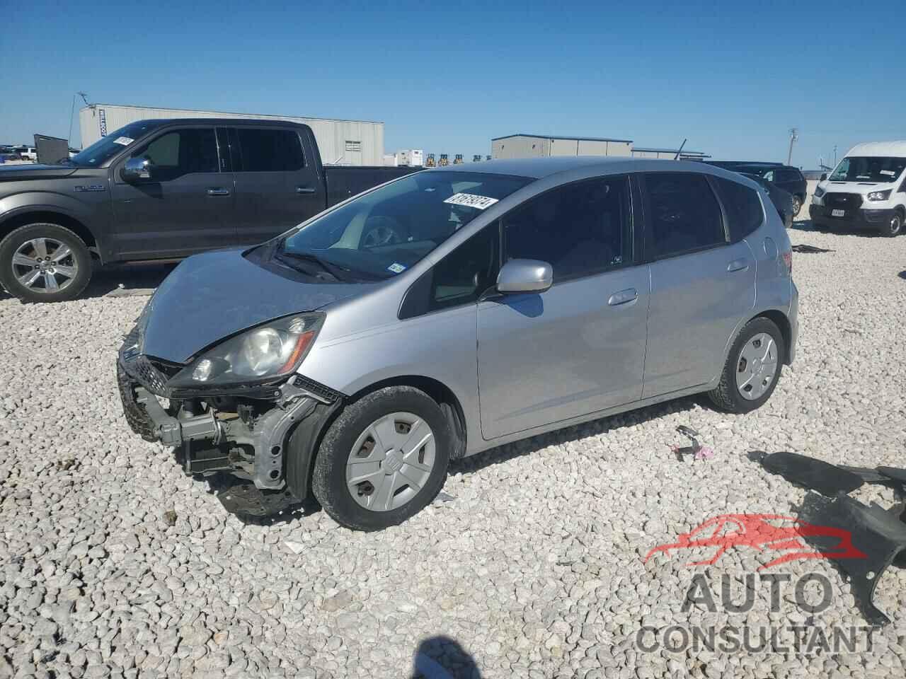 HONDA FIT 2013 - JHMGE8G38DC055796