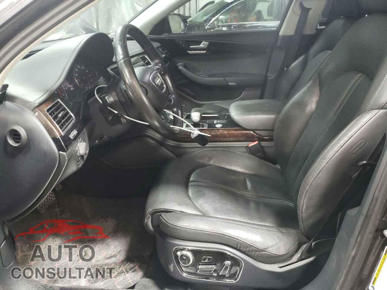 AUDI A8 2012 - WAURVAFD1CN010243