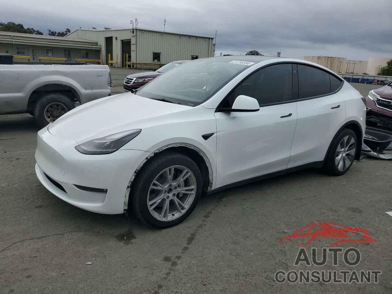 TESLA MODEL Y 2022 - 7SAYGDEE7NF548373