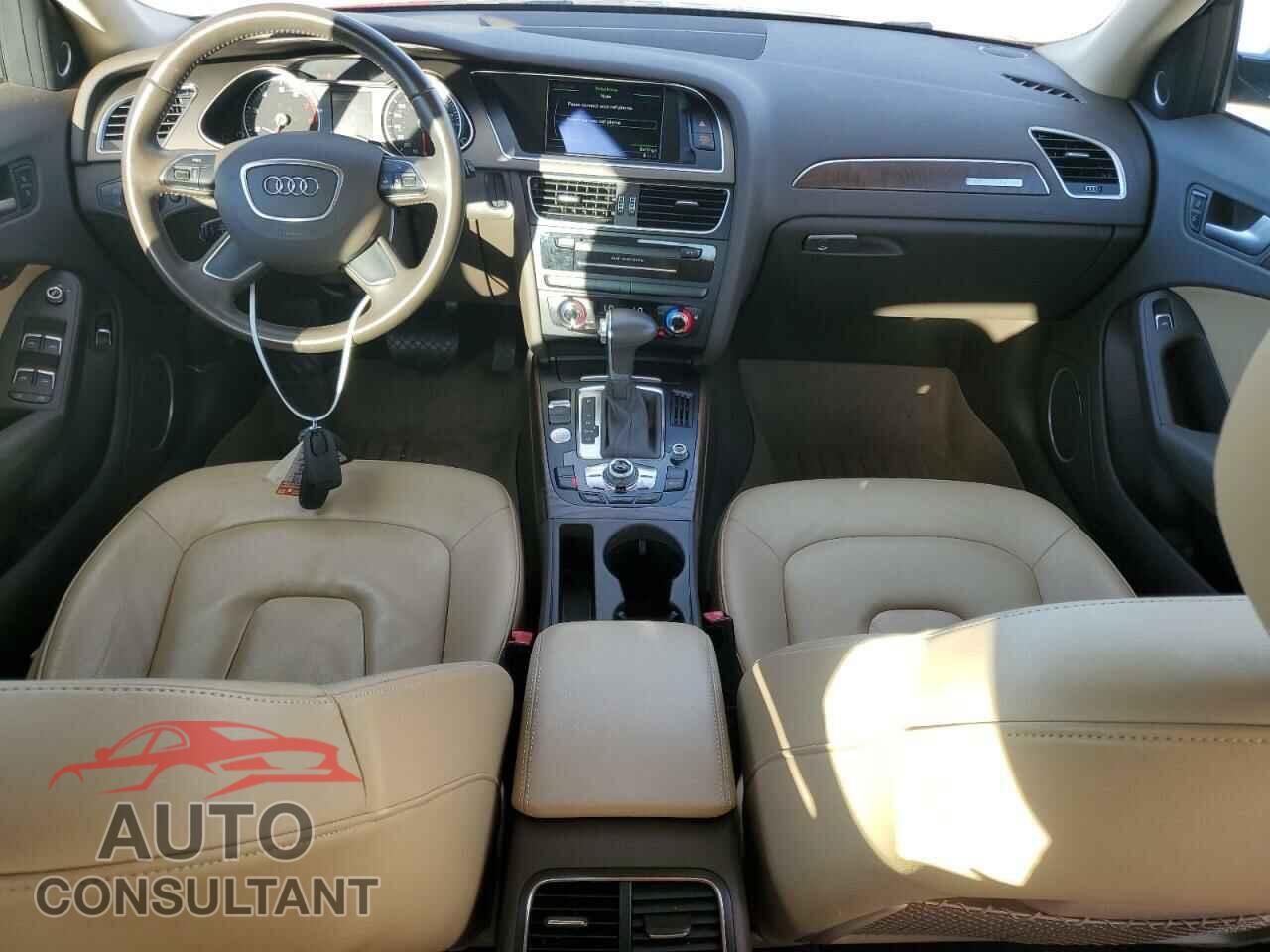 AUDI A4 2013 - WAUFFAFL0DN023042