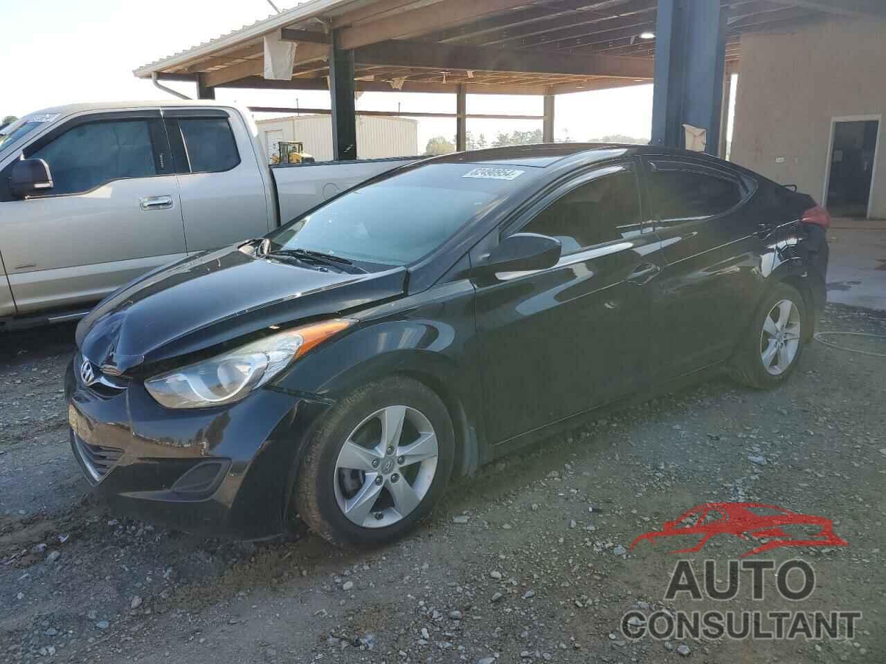 HYUNDAI ELANTRA 2013 - 5NPDH4AE6DH381695