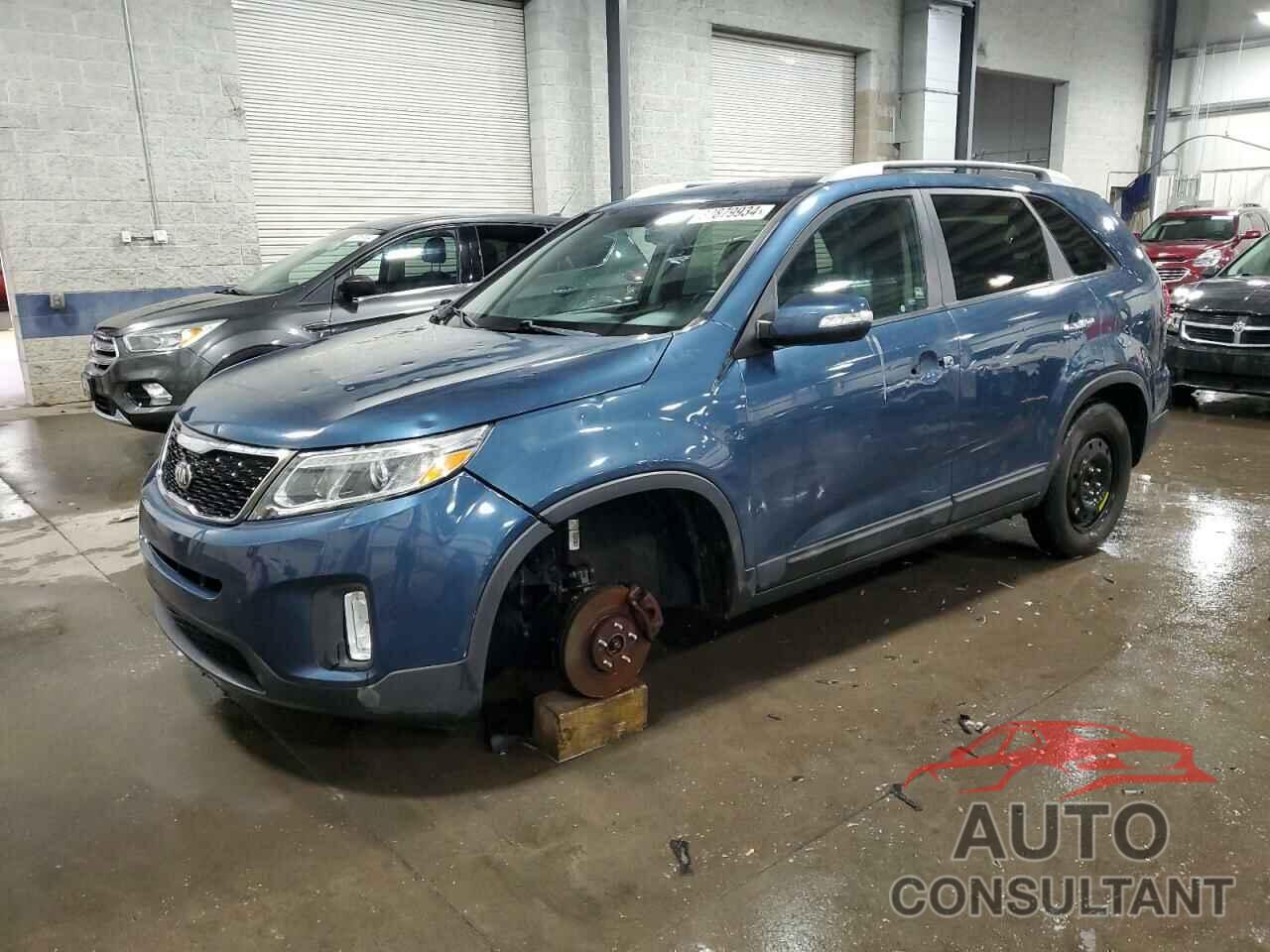 KIA SORENTO 2015 - 5XYKT4A79FG605608